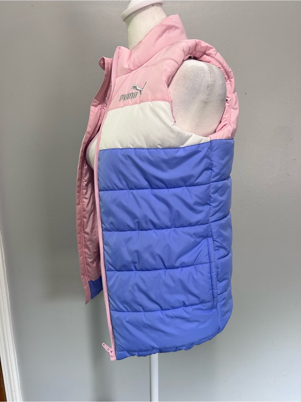 Puma Pink White Light Blue Colorblock Puffer Vest Excellent 10/12 - Picture 4 of 7